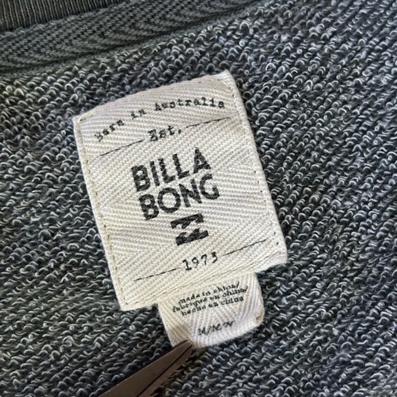 Billabong from Urban Outfitters SURF grey and red sweatshirt size medium - Picture 6 of 10